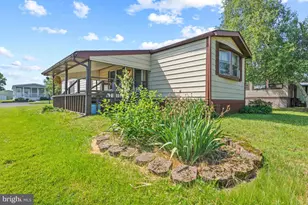 189 Upland Ct, North Wales, PA 19454 - Photo 1