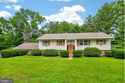40 2nd Street, Schwenksville, PA 19473 - Photo 3