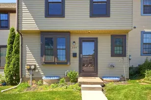 204 Livingston Ct, North Wales, PA 19454 - Photo 3