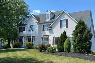 581 Hawthorne Ln, Harleysville, PA 19438 - Photo 1