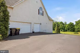 581 Hawthorne Ln, Harleysville, PA 19438 - Photo 43