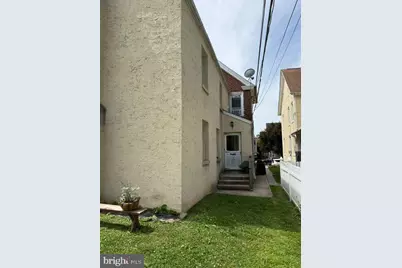 31 W 4th Street, Lansdale, PA 19446 - Photo 13