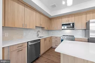 650 Montgomery Ave, Narberth, PA 19072 - Photo 11