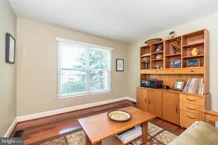 236 Longchamp Dr, Souderton, PA 18964 - Photo 5