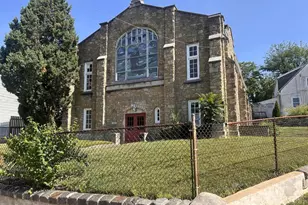 531 E Marshall St, Norristown, PA 19401 - Photo 3