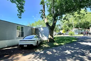 145 Devon Dr, Norristown, PA 19403 - Photo 17