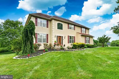 10 Surrey Lane, Royersford, PA 19468 - Photo 1