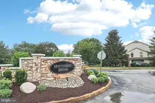 102 Foxmeadow Dr, Royersford, PA 19468 - Photo 37