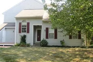 303 Somerset Ct, Lansdale, PA 19446 - Photo 1