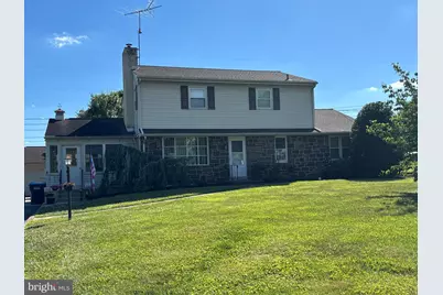 27 Oak Lane, Royersford, PA 19468 - Photo 1