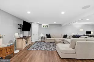 406 Bonnie Ln, Lansdale, PA 19446 - Photo 41
