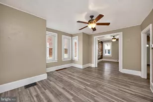 332 Walnut St, Royersford, PA 19468 - Photo 7