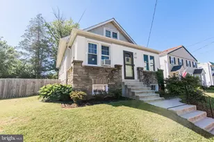 717 Monroe Ave, Glenside, PA 19038 - Photo 3
