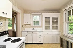 609 Orlando Ave, Oreland, PA 19075 - Photo 9