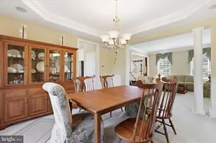 583 Oakmont Dr E, Telford, PA 18969 - Photo 17