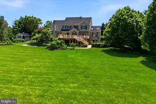 583 Oakmont Dr E, Telford, PA 18969 - Photo 51