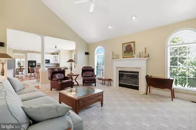 583 Oakmont Drive E, Telford, PA 18969 - Photo 9