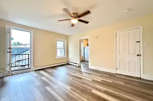 914 Swede St, Norristown, PA 19401 - Photo 1