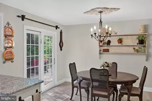1529 Meadowview Dr, Pottstown, PA 19464 - Photo 33