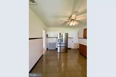 144 E 4th Avenue, Conshohocken, PA 19428 - Photo 17