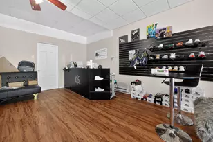 866 E High St, Pottstown, PA 19464 - Photo 11