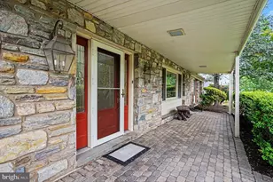 3015 Oak Dr, Norristown, PA 19401 - Photo 3