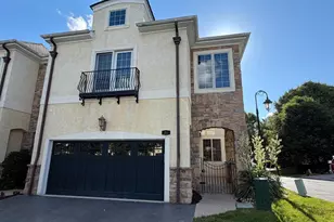 25 Breyer Ct, Elkins Park, PA 19027 - Photo 1