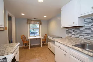 1592 Morgan Way, Lansdale, PA 19446 - Photo 5