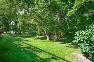 543 Foxglove Ln, Wynnewood, PA 19096 - Photo 39