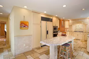 543 Foxglove Ln, Wynnewood, PA 19096 - Photo 13