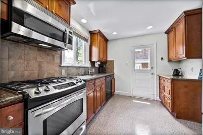 117 Rock Glen Road, Wynnewood, PA 19096 - Photo 9