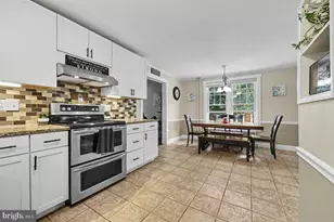 6 Perkiomen Ave, Schwenksville, PA 19473 - Photo 5