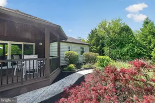 279 Carrie Ln, Harleysville, PA 19438 - Photo 11