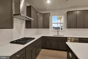 24 Steiner Wy, Perkiomenville, PA 18074 - Photo 5