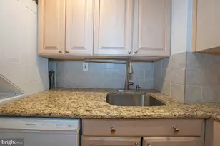40 Old Lancaster Rd, Merion Station, PA 19066 - Photo 11
