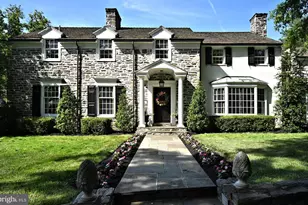 896 E Township Line Rd, Blue Bell, PA 19422 - Photo 3
