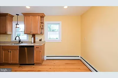 44 E Seventh Street, Lansdale, PA 19446 - Photo 17