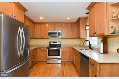 44 E Seventh Street, Lansdale, PA 19446 - Photo 15