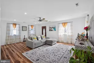 137 Walker Ln, King of Prussia, PA 19406 - Photo 7