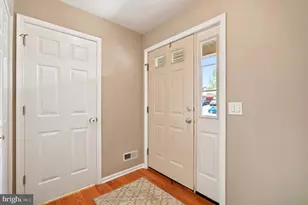 461 Berkshire Dr, Souderton, PA 18964 - Photo 3