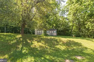 874 Oakdale Dr, Pottstown, PA 19464 - Photo 19
