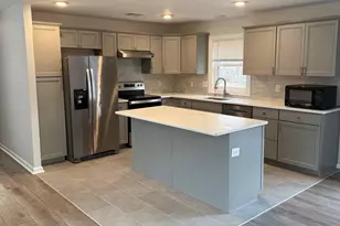 874 Oakdale Dr, Pottstown, PA 19464 - Photo 3