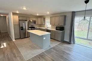 874 Oakdale Dr, Pottstown, PA 19464 - Photo 7