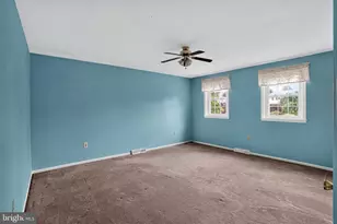 3025 Green Ridge Dr, East Norriton, PA 19403 - Photo 37