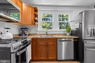 220 Walnut Ln, Ambler, PA 19002 - Photo 21