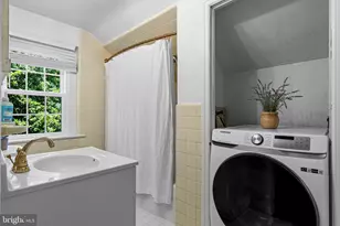 220 Walnut Ln, Ambler, PA 19002 - Photo 31