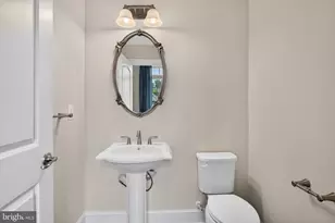 125 Briarwood Ln, Colmar, PA 18915 - Photo 15