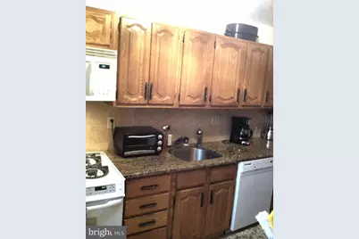 346 E Lancaster Avenue #212, Wynnewood, PA 19096 - Photo 27
