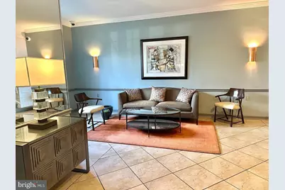 346 E Lancaster Avenue #212, Wynnewood, PA 19096 - Photo 5