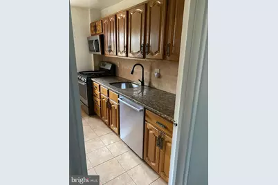 346 E Lancaster Avenue #212, Wynnewood, PA 19096 - Photo 25